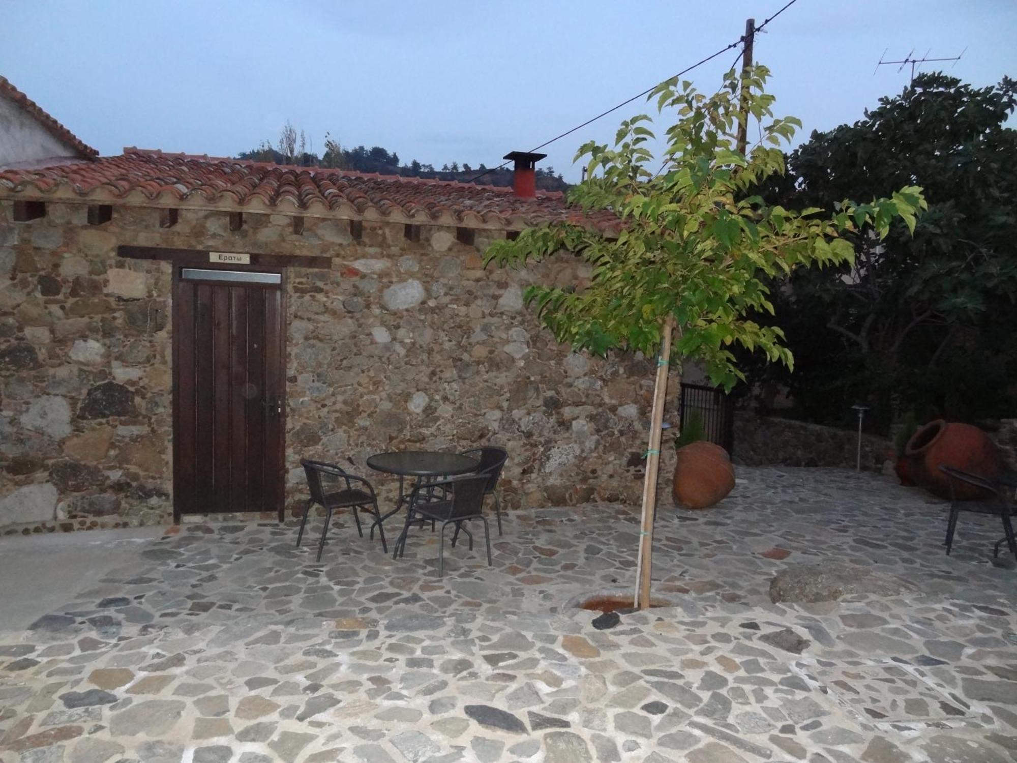 Enipnion Apartments Kakopetria Oda fotoğraf